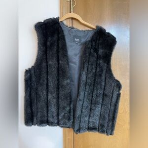 Dennis Basso Faux-fur Vest